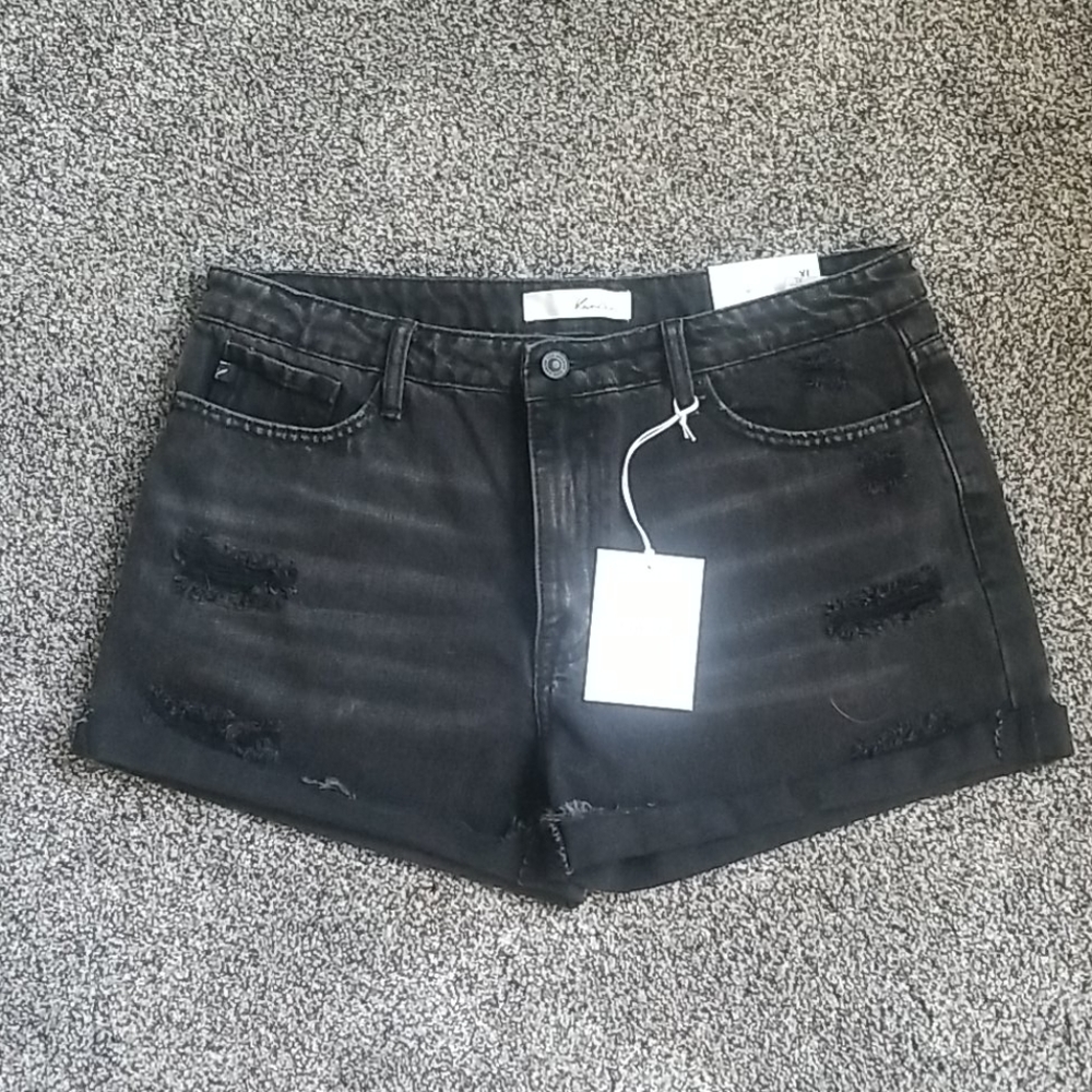 KanCan distressed black jean shorts NWT XL/30